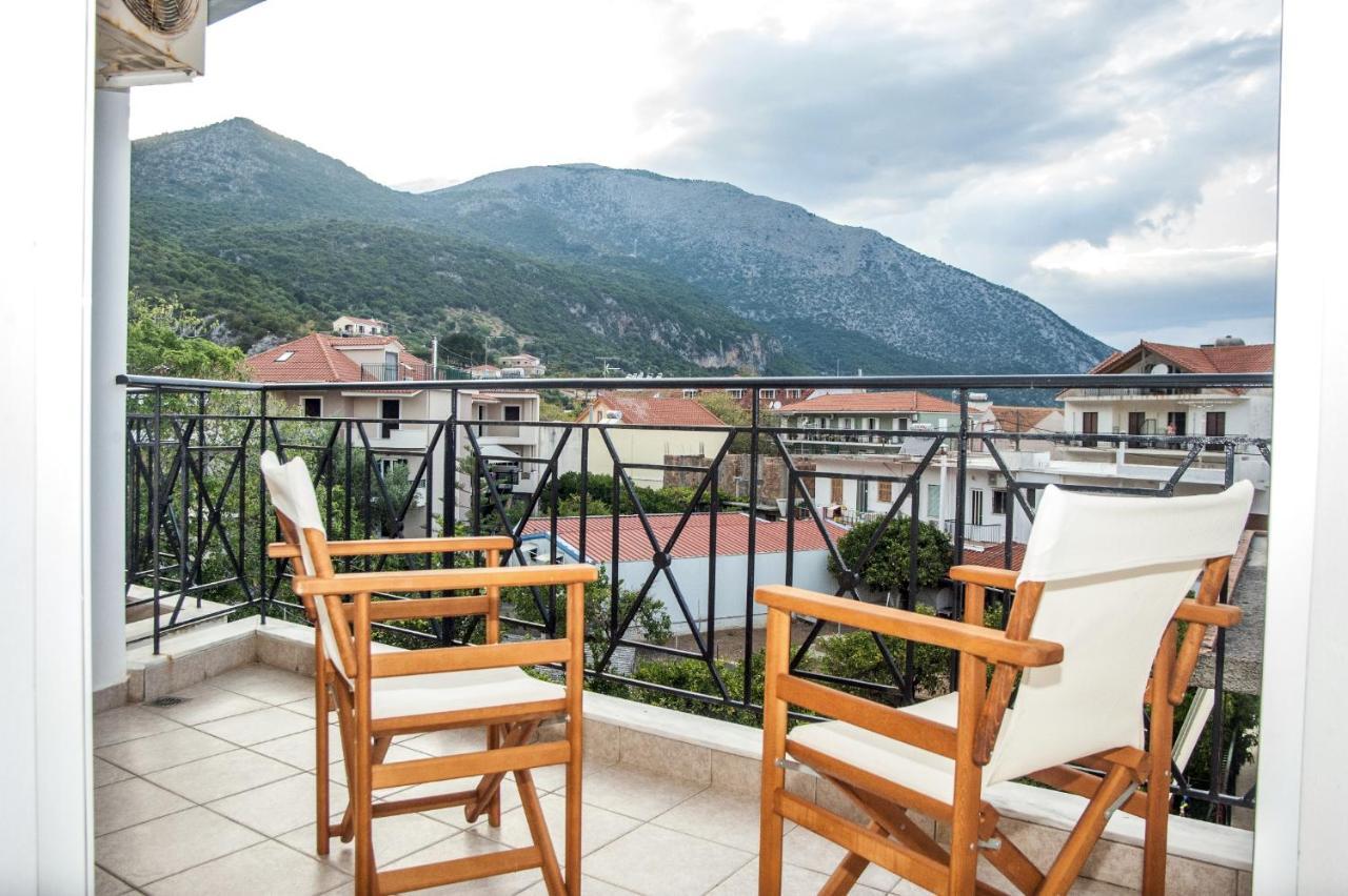 Captain Georgio Apartments Poros  Екстериор снимка